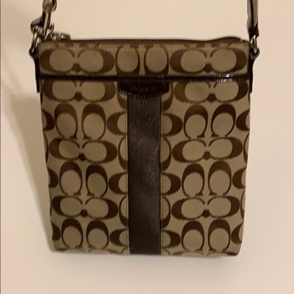 ✔️Coach Crossbody Bag - Picture 2 of 5